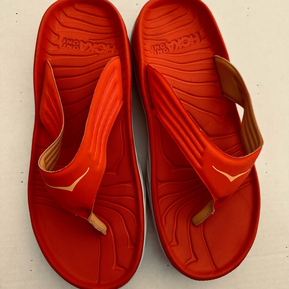 Hoka Men's Red and Tan Flip-Flops